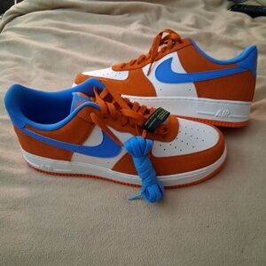 Nike Air Force 1 Low '07 LV8 Safety Orange University Blue NWOB Size12.5